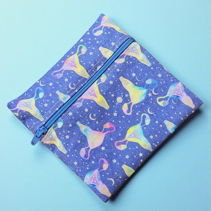 Menstrual Cup Pouch w/Zipper - Uterus/ Advocay Themes